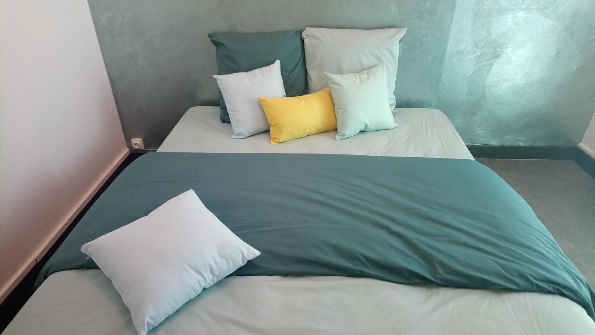 Agreable Appartement Proche Gare Libourne Kültér fotó