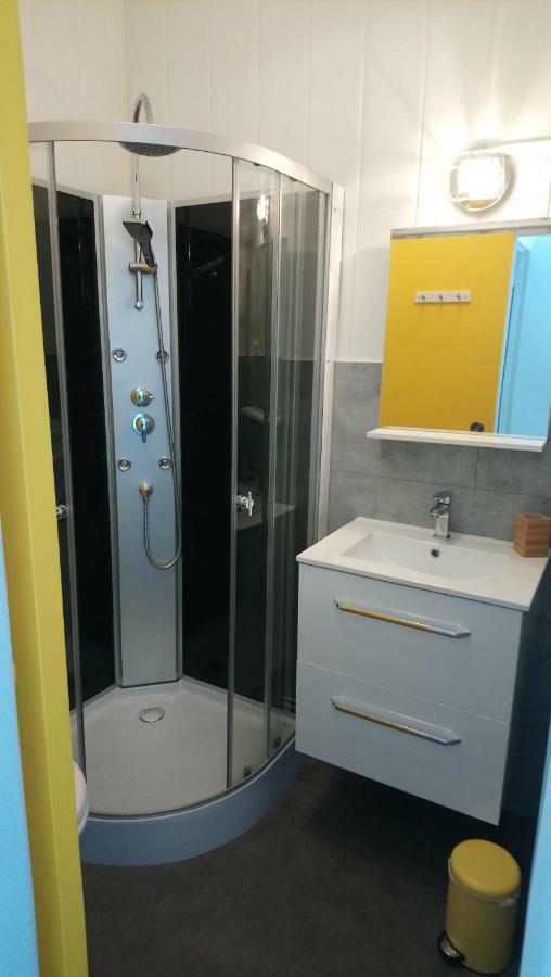 Agreable Appartement Proche Gare Libourne Kültér fotó
